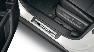 Illuminated Door Sill Trim