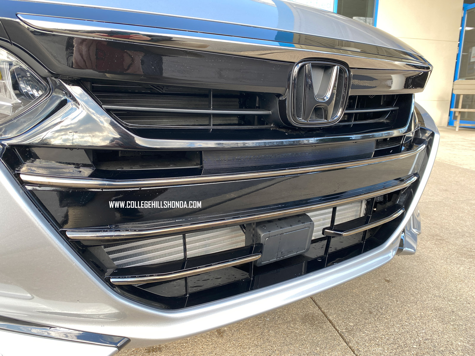 20212022 Honda Accord Black Chrome Lower Grille Moldings 08F21TVA100G