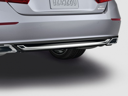 Chrome Rear Garnish*