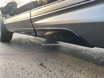 Gloss Black Side Lower Garnish