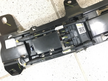 Hands Free Tailgate Trailer Hitch Adapter