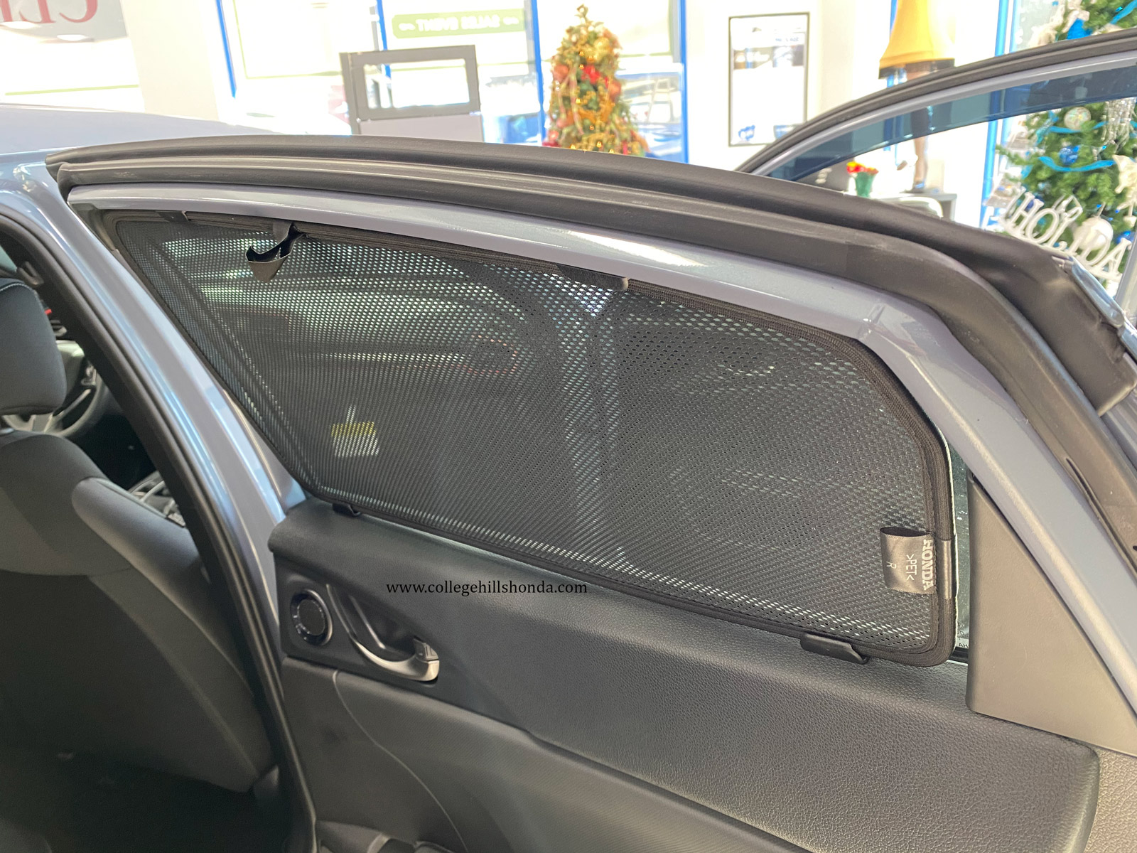 2017-2021 Honda Civic Hatchback Rear Passenger Window Shades