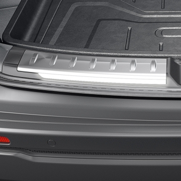 Illuminated Cargo Sill Trim (Hybrid)