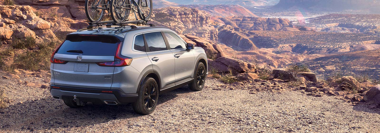 Hero Image: CR-V