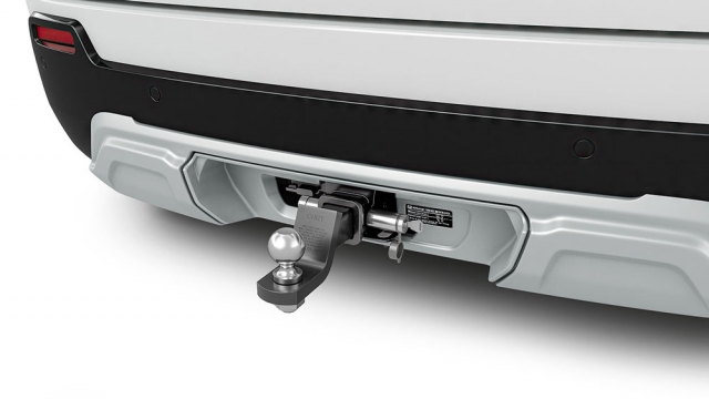 Rear Lower Trim (Hitch)